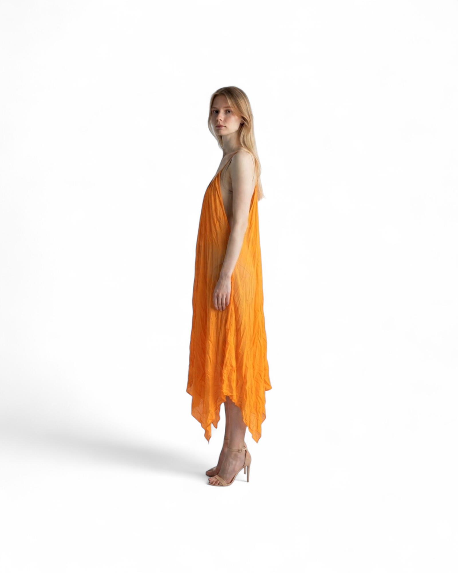 CULT GAIA SLOANE COVER UP MODEL