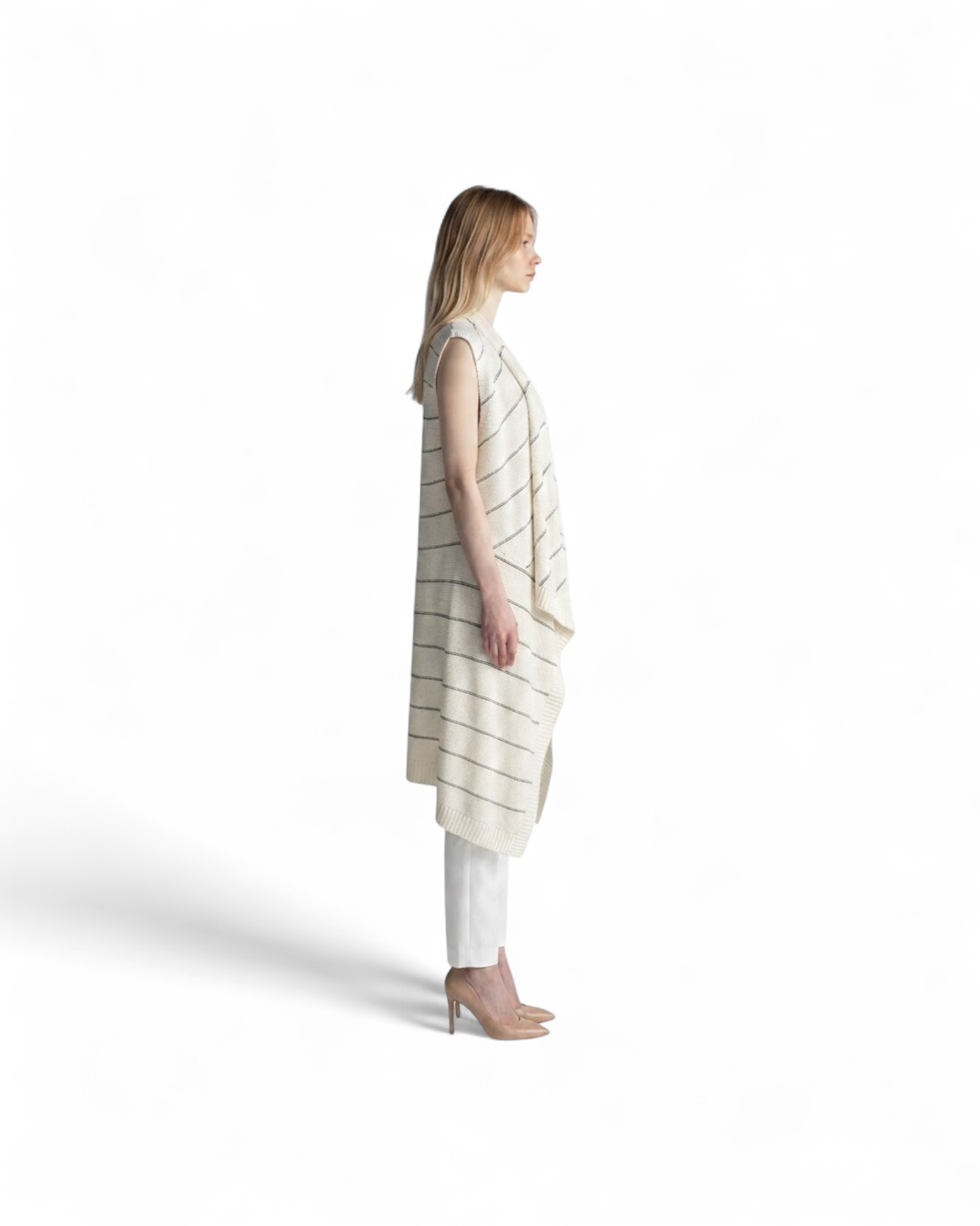 ISABEL BENENATO CARDIGAN MODEL