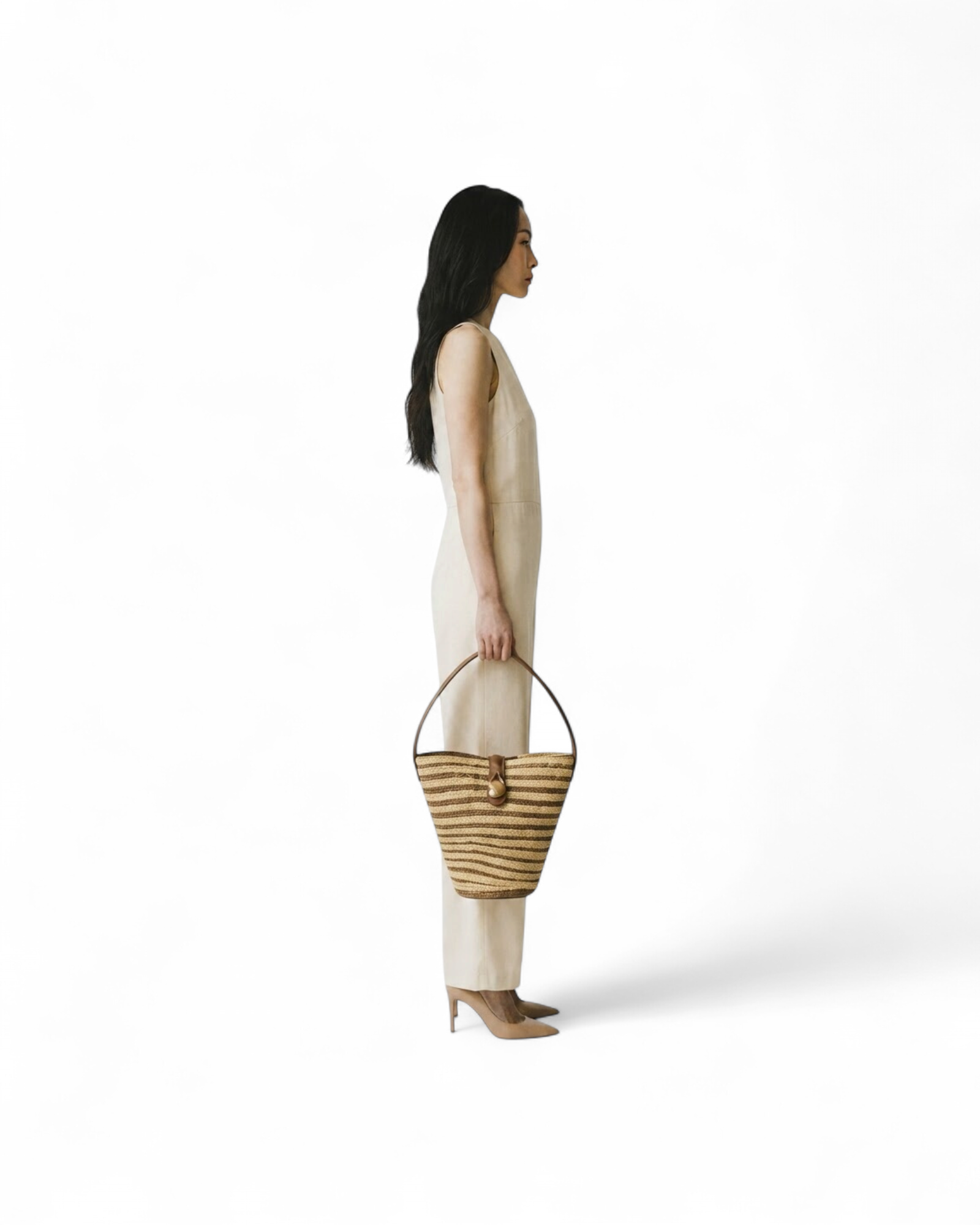 CULT GAIA FREEDIE SHOULDER MODEL