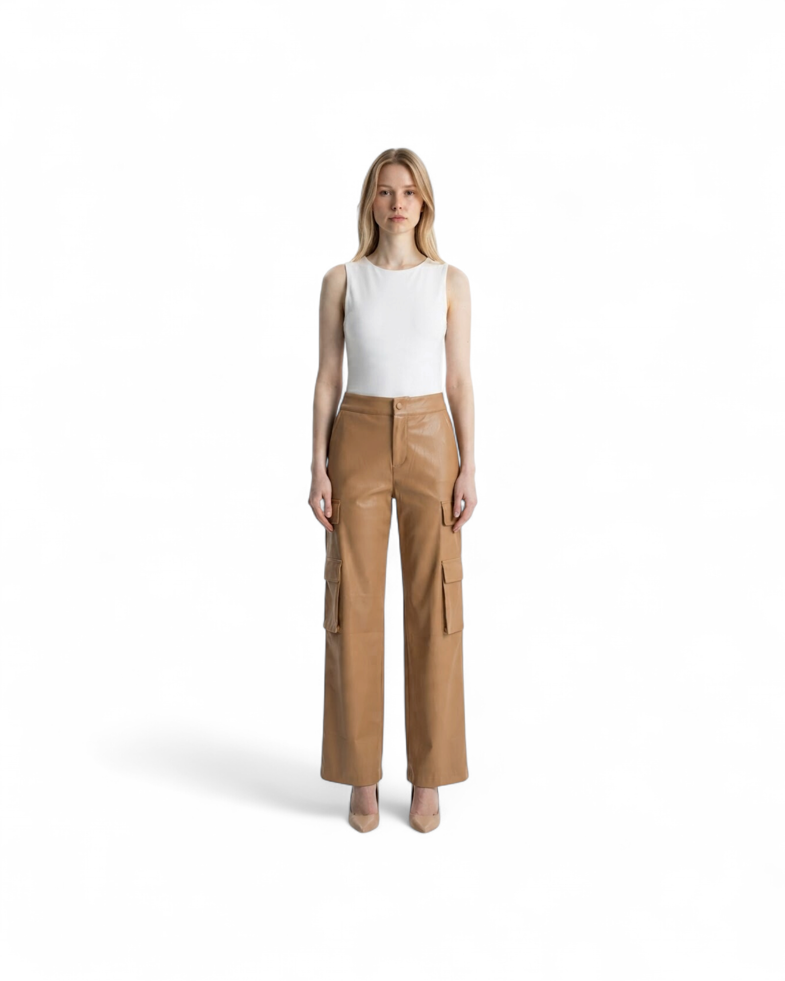 ALICE+OLIVIA LEATHER PANTS MODEL