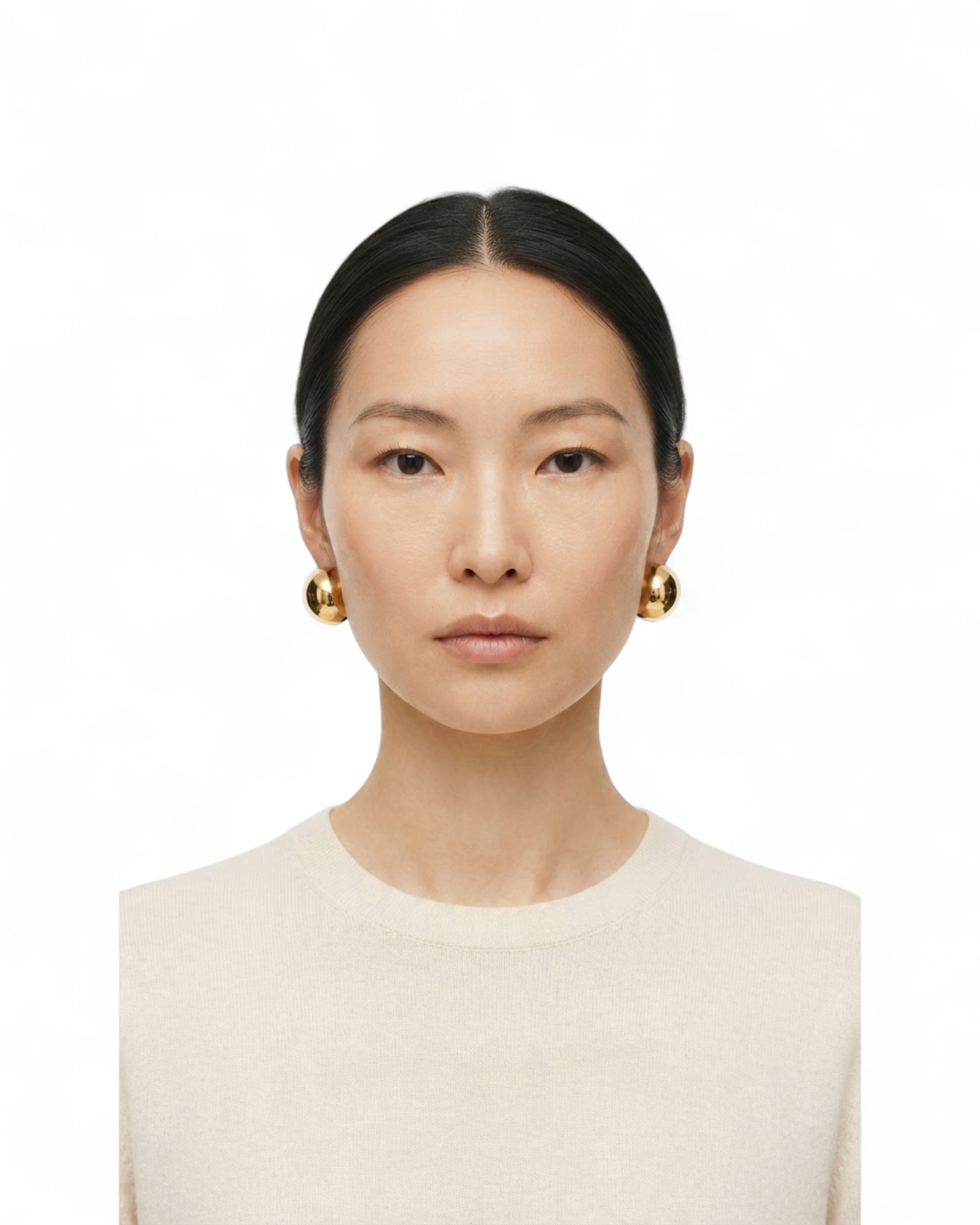 SILVIA EARRINGS MODEL